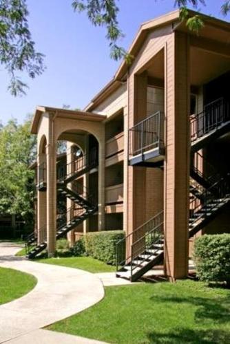 Building-exterior_10